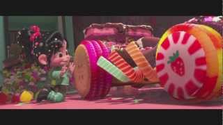 Les Mondes de Ralph en VF  extrait  La cuisson du kart de Vanellope I Disney [upl. by Ennayllek]