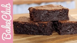 Fudgy Brownies Super saftig  BakeClub [upl. by Wayland]