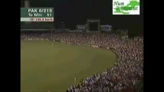 Shahid Afridi LONGEST SIX 120 METERS at Melbourne 2007mp4 [upl. by Anawqahs138]