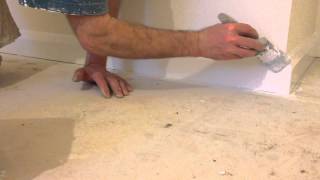 Painting amp decorating How to gloss skirting boards  Trade secrets [upl. by Ranit383]