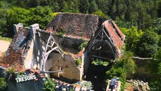 Château de Rochefort  Bourgogne  Emission quotSauvons nos trésorsquot France 2 [upl. by Dotty]