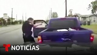 Policía mata a dos hombres latinos en Texas  Noticias Telemundo [upl. by Avle]